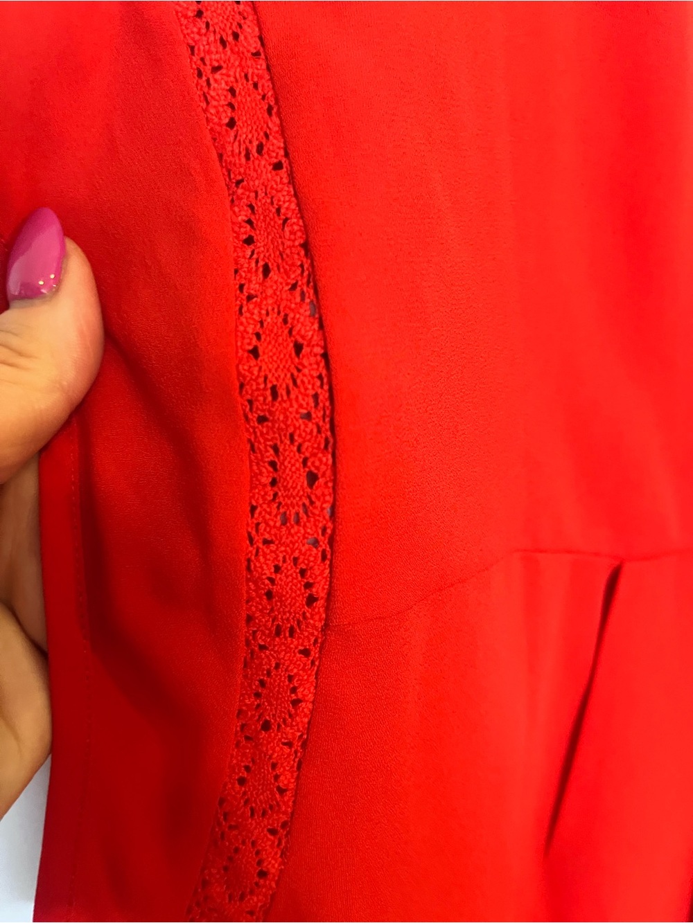 Daniel Rainn Red V-Neck Lace Trim Blouse - Picture 5 of 5
